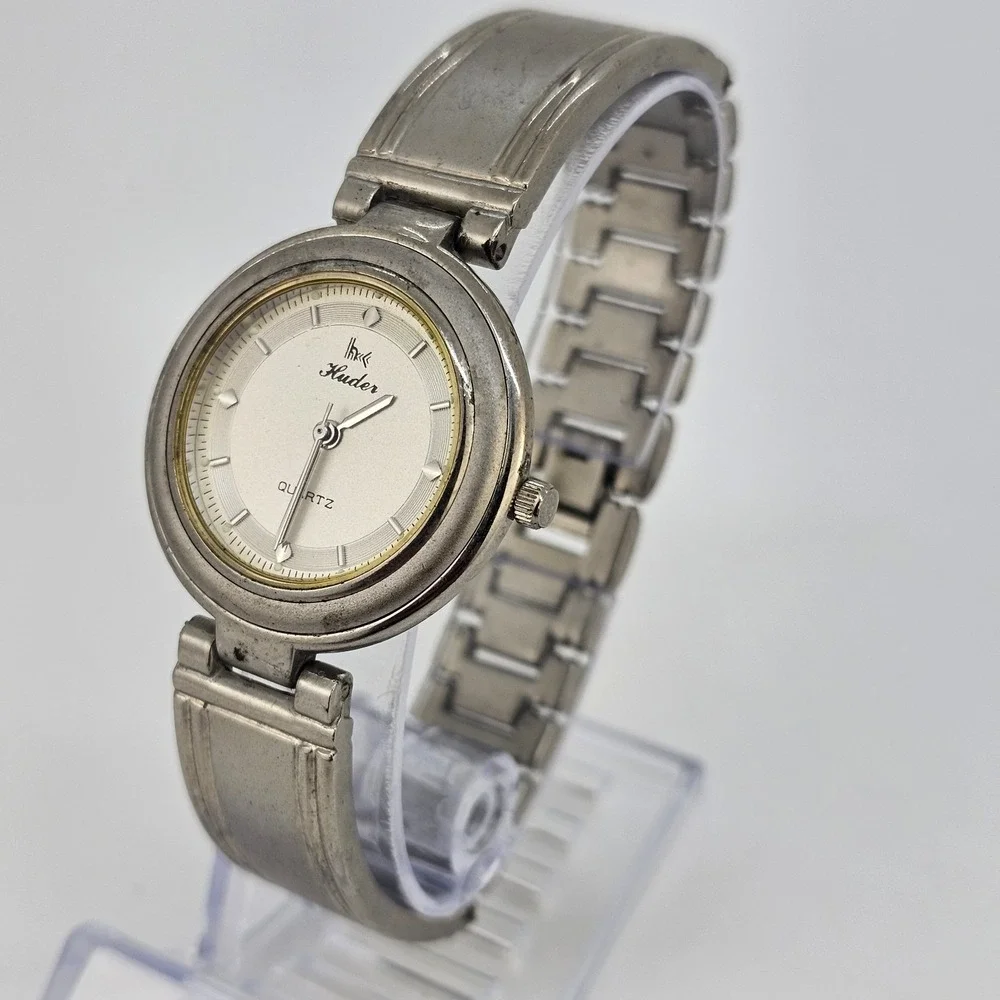 32MM Women's Watch Gray Dial Gray Bracelet Band 7